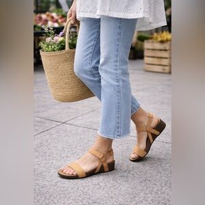 Teva Ysidro Stitch Leather Wedge Sandals Tan Size 7 Comfort Boho Summer